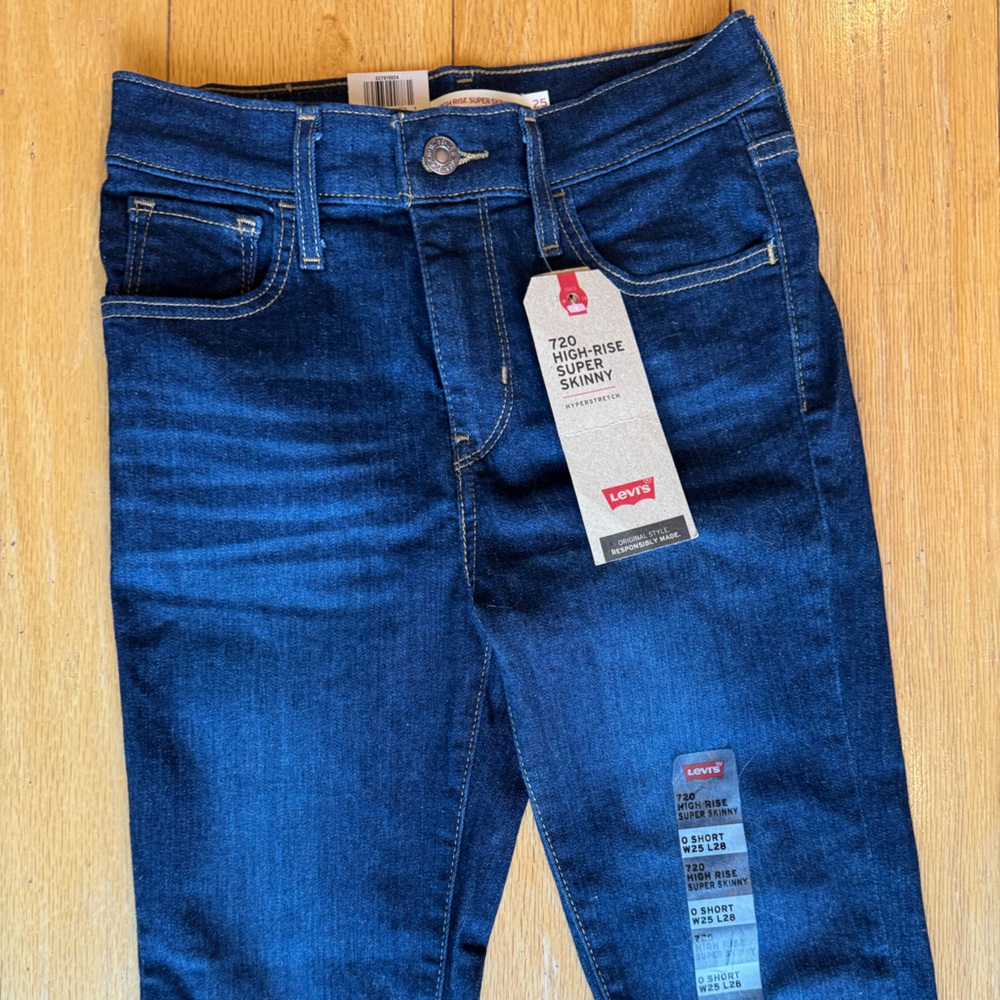 LEVI'S 720 High-Rise Super Skinny Jeans